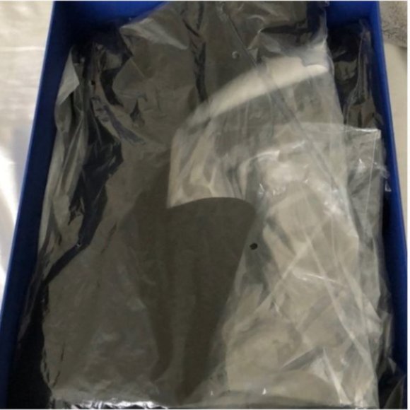 NEW Stuart Weitzman Lowland over-the-knee boots - Picture 4 of 16